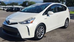 2015 Toyota Prius v Five