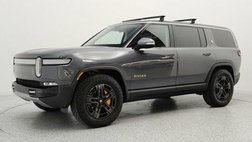 2024 Rivian R1S Adventure