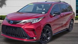2022 Toyota Sienna XSE 7-Passenger