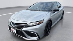 2022 Toyota Camry Hybrid XSE