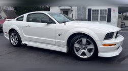 2006 Ford Mustang GT Deluxe