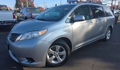 2013 Toyota Sienna LE