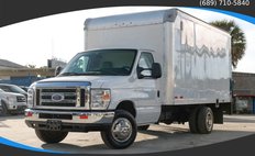2017 Ford E-Series E-350 SD