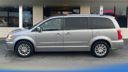 2014 Chrysler Town and Country Touring-L