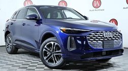 2025 Audi Q5 quattro Premium TFSI