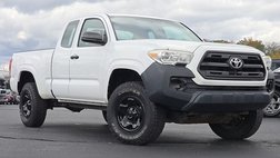 2017 Toyota Tacoma SR