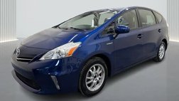 2014 Toyota Prius v Two