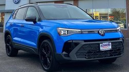 2025 Volkswagen Taos SE Black 4Motion