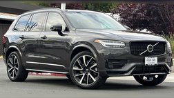 2023 Volvo XC90 Recharge T8 Ultimate Dark Theme