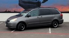 2004 Toyota Sienna LE