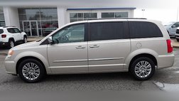 2015 Chrysler Town and Country Touring-L