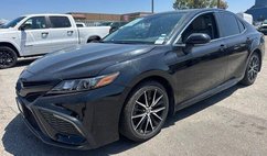 2024 Toyota Camry Hybrid SE