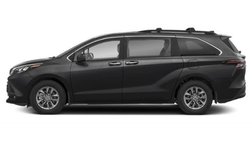 2025 Toyota Sienna XLE 7-Passenger