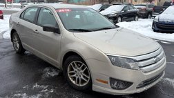 2010 Ford Fusion S