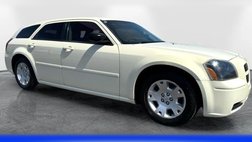 2005 Dodge Magnum SE