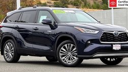 2020 Toyota Highlander Hybrid Platinum
