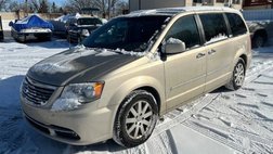 2015 Chrysler Town and Country Touring