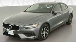2020 Volvo S60 T6 Momentum