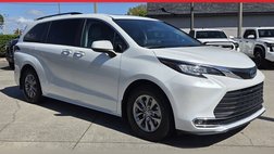 2022 Toyota Sienna XLE 7-Passenger