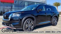 2025 Nissan Pathfinder Platinum