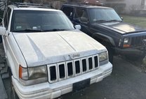 2000 Jeep Cherokee Sport