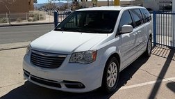 2016 Chrysler Town and Country Touring