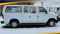 2014 Ford E-Series E-350 XLT Super Duty Passenger Van