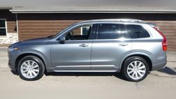 2017 Volvo XC90 T6 Momentum