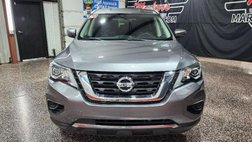 2020 Nissan Pathfinder S