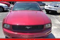 2008 Ford Mustang Deluxe