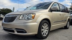 2014 Chrysler Town and Country Touring