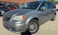 2014 Chrysler Town and Country Touring-L