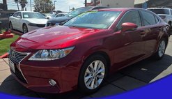 2013 Lexus ES 300h Base
