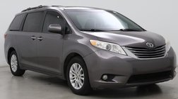 2017 Toyota Sienna XLE