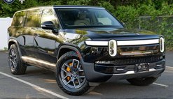 2023 Rivian R1S Adventure