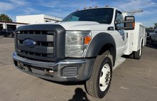 2014 Ford Super Duty F-550 4WD Reg Cab 141