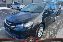 2020 Chrysler Voyager LXi