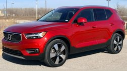 2019 Volvo XC40 T5 Momentum