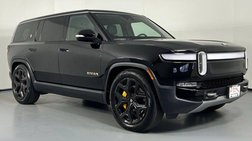 2024 Rivian R1S Adventure