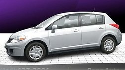 2010 Nissan Versa 1.8 S
