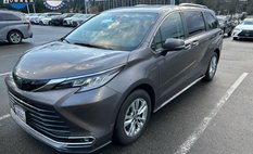 2023 Toyota Sienna Limited 7-Passenger