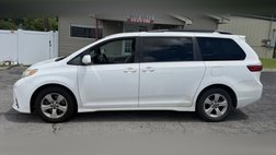 2018 Toyota Sienna LE 8-Passenger