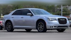 2016 Chrysler 300 S