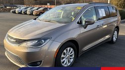 2017 Chrysler Pacifica Touring L FWD