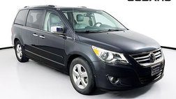 2011 Volkswagen Routan SEL Premium