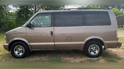 2001 Chevrolet Astro LS