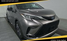 2021 Toyota Sienna XSE 7-Passenger