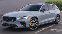 2023 Volvo V60 Recharge T8 Polestar Engineered
