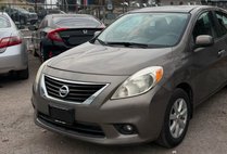 2012 Nissan Versa S