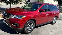 2018 Nissan Pathfinder SV